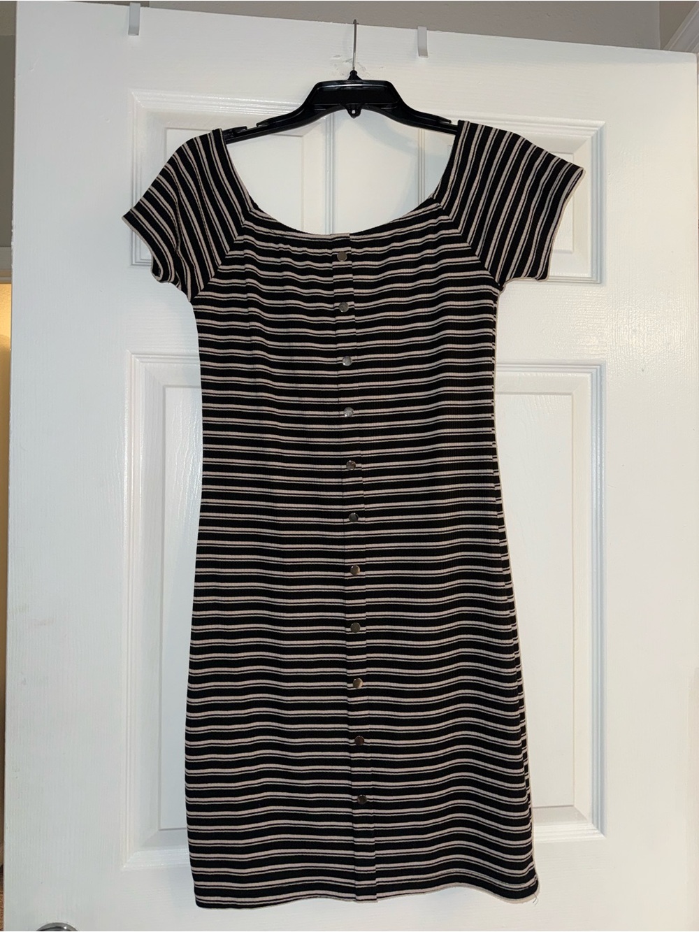 Say What? Black and Cream Striped Button-Front Mini Short Sleeve Dress Size L 🖤
